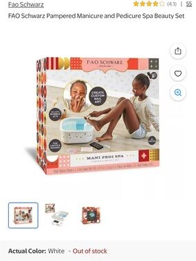 FAO Schwarz White Mani Pedi Spa with Patterned Box